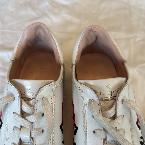 Kate spade ever heart floral leather sneakers size 6- used - Picture 8 of 10